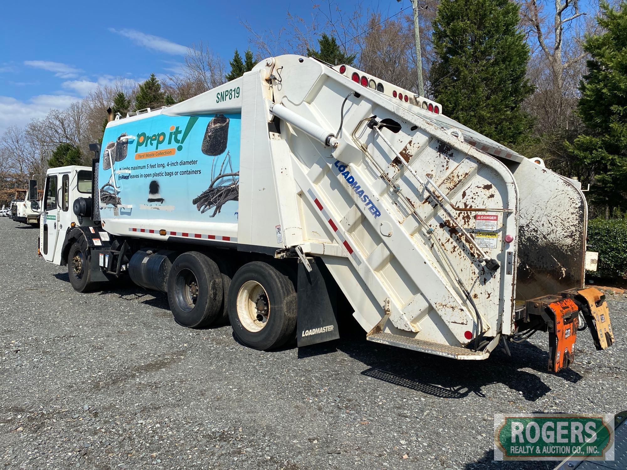 2010 CRANE CARRIER LET2-40