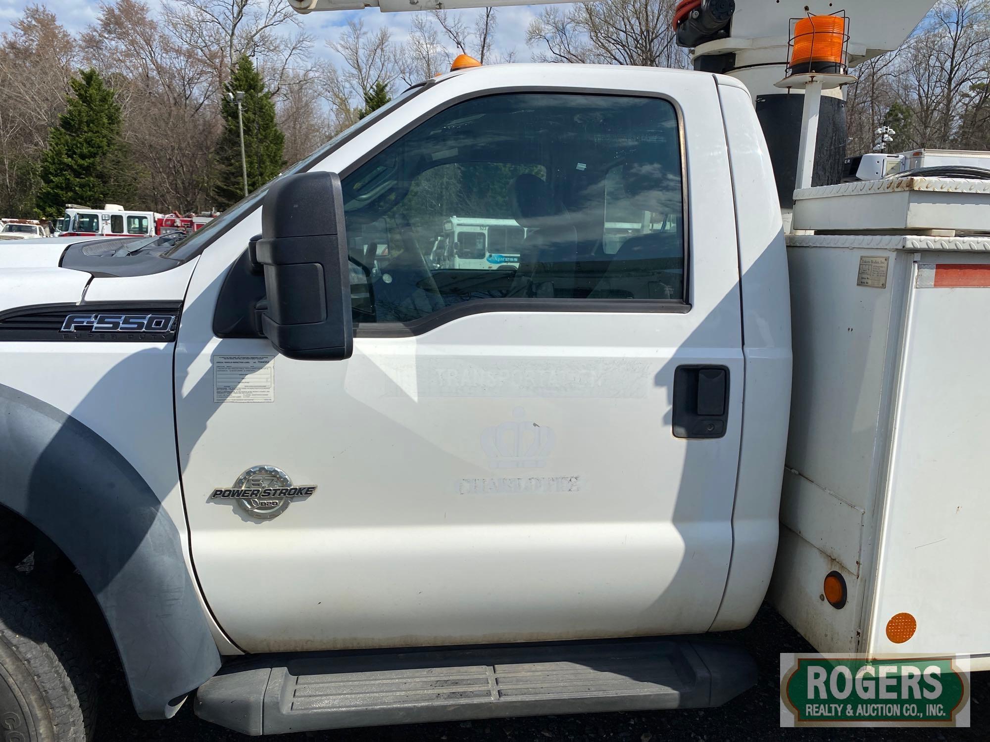 2011 FORD F-550