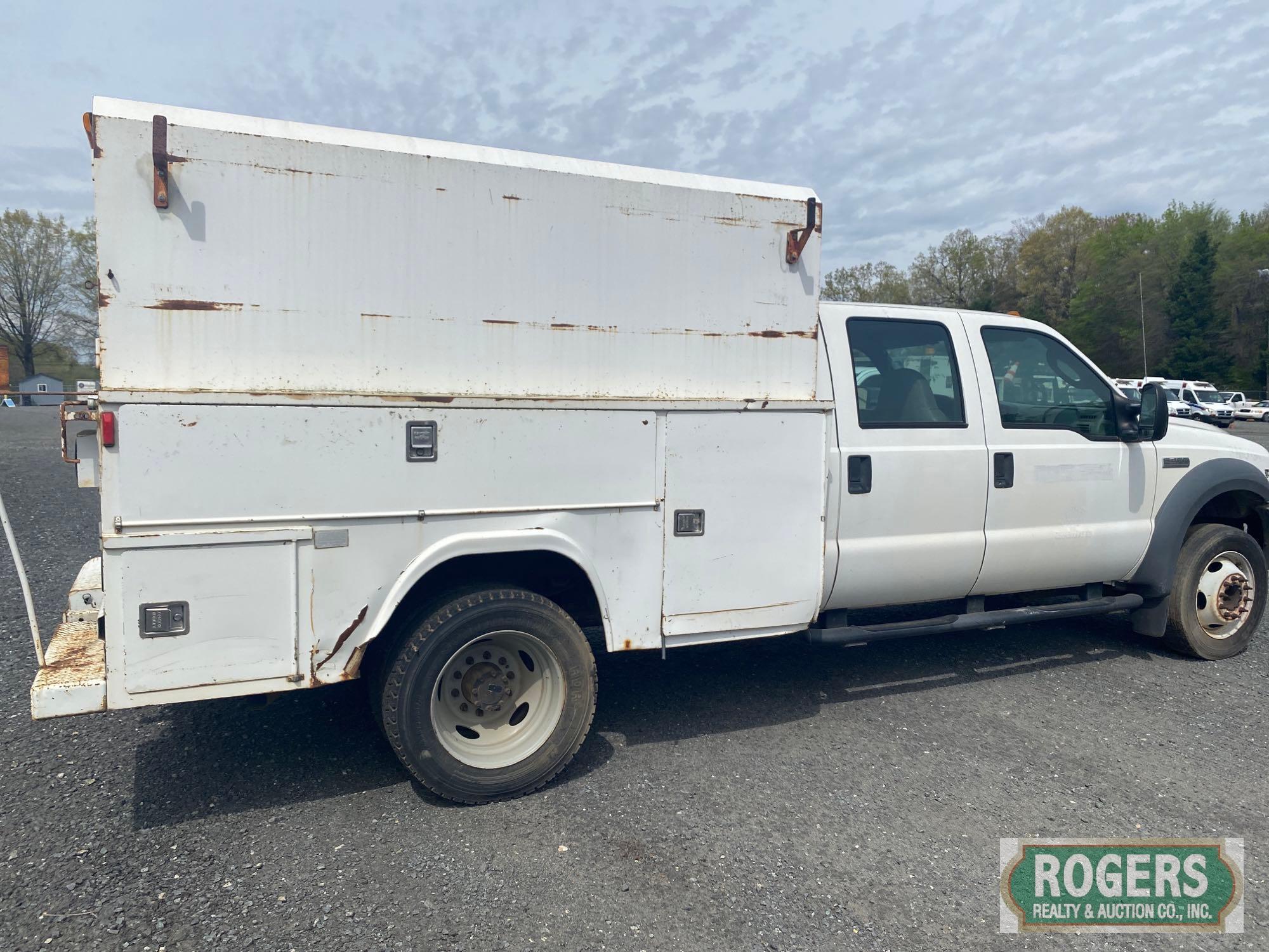 2005 FORD F-450 C/C