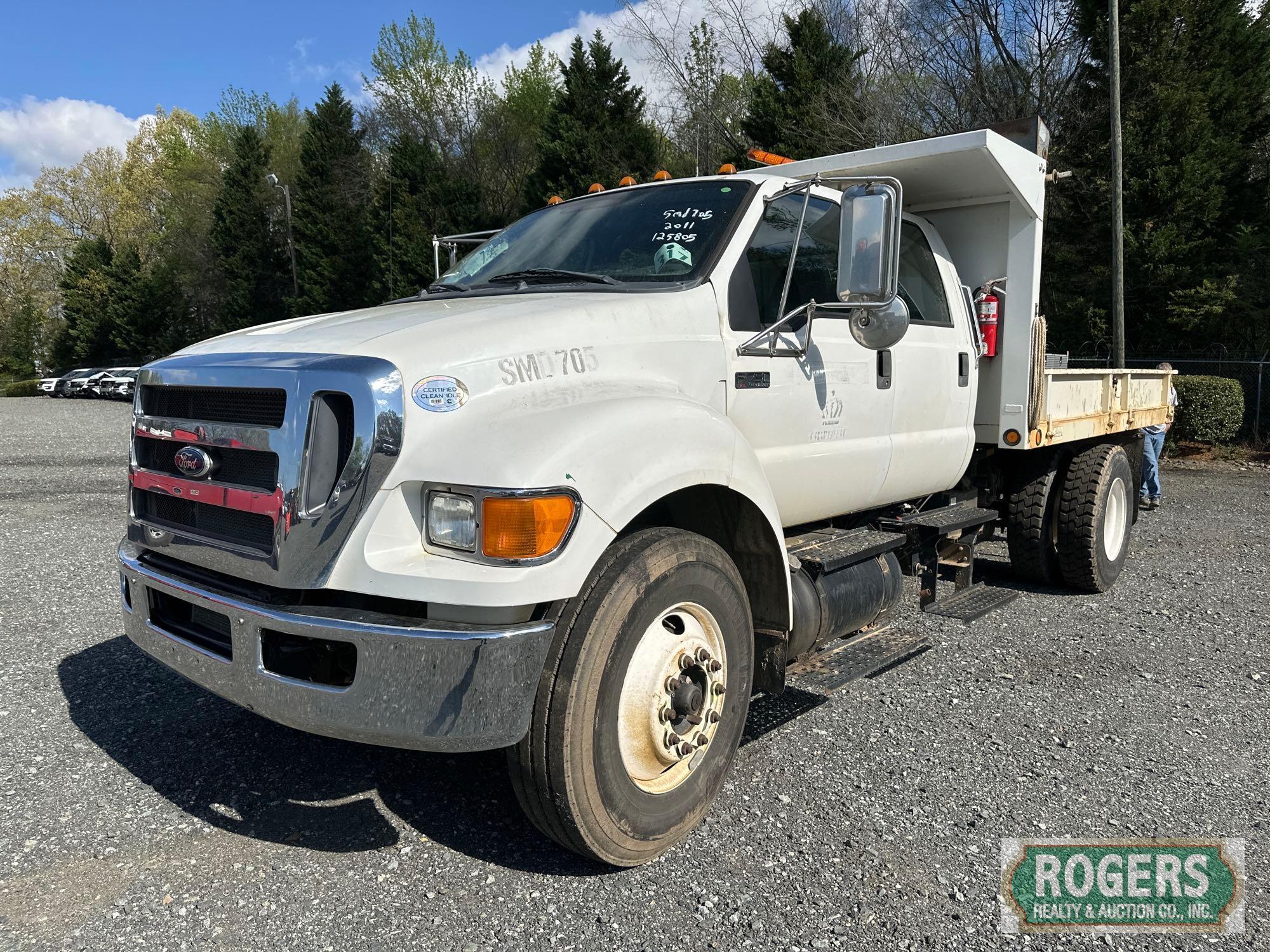 2011 FORD F-750