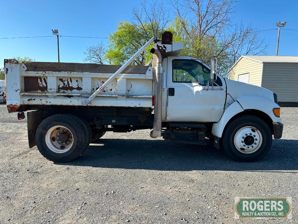 2009 FORD F-650