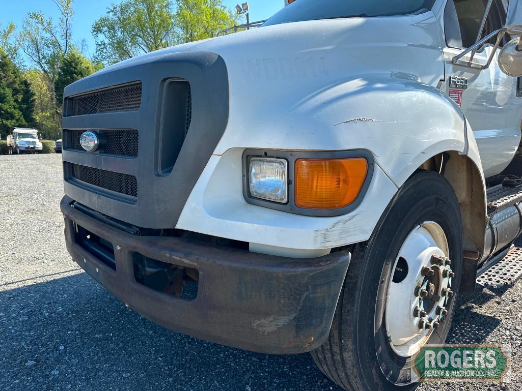 2009 FORD F-650