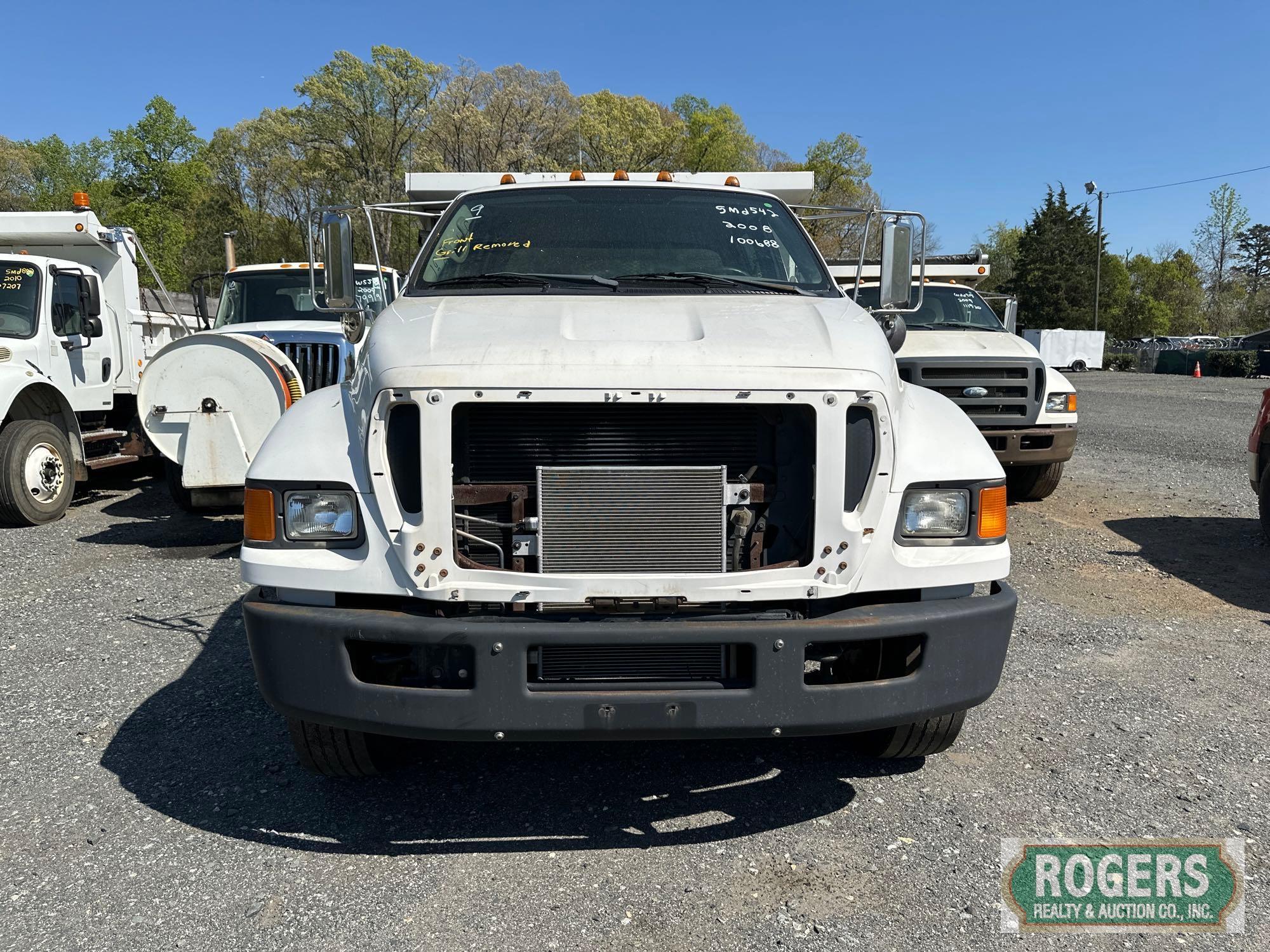 2008 FORD F-650 C/C