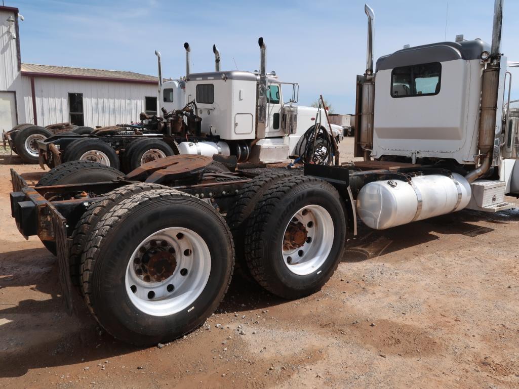 2006 Peterbilt Model 379, Tandem Axle LMT Tank, 14.GL L6 Diesel, 13-Speed Trans, VIN: