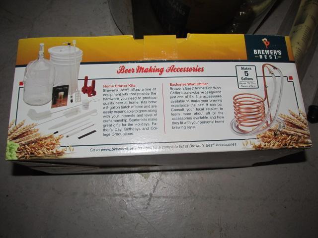 BEER MAKING KIT with 19 BOTTLES