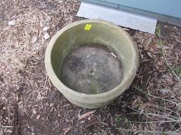 HOSE POT - CONCRETE 10"X21"