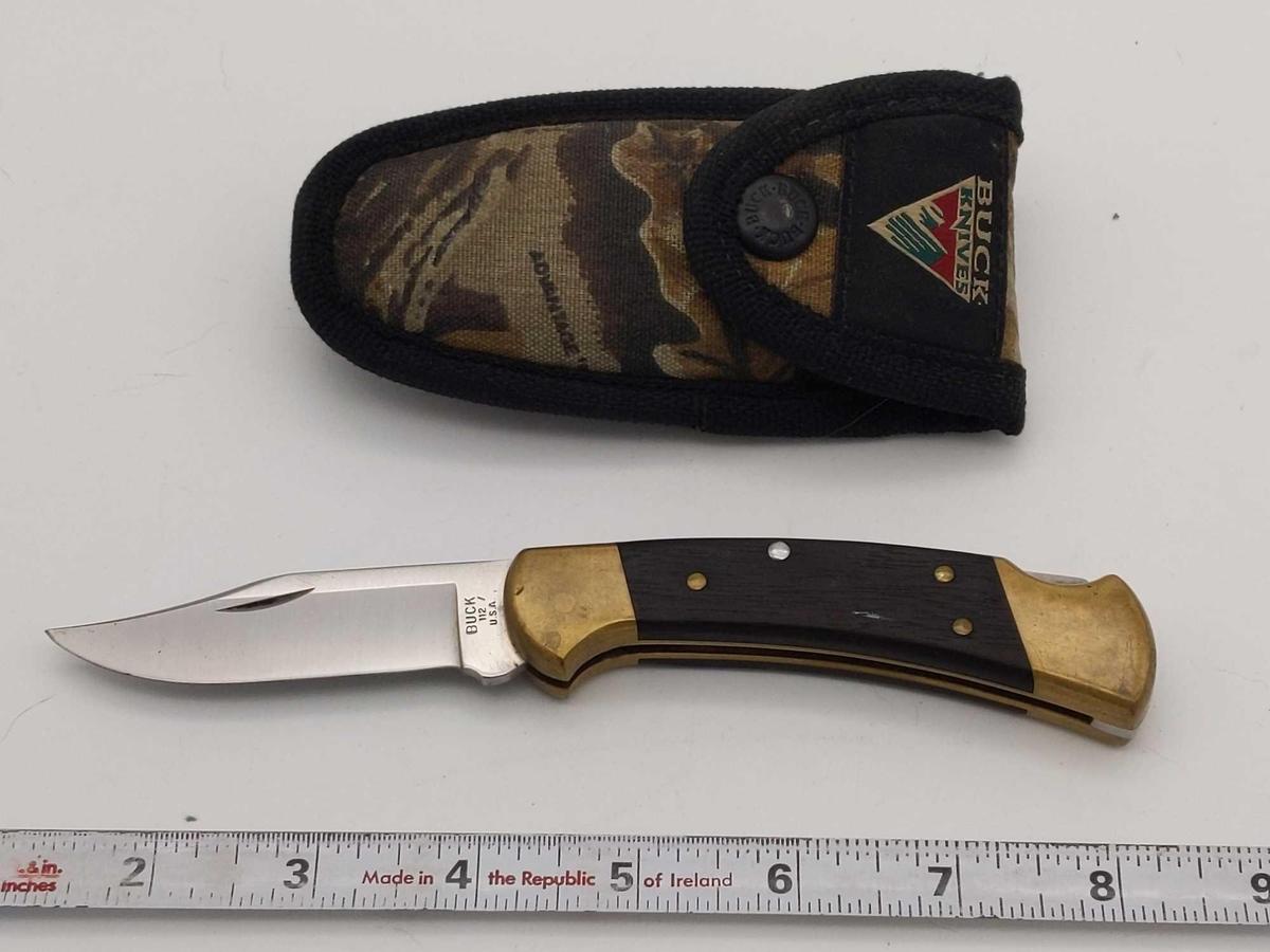 Buck 112 / USA Folding Knife w/Buck Camo Case