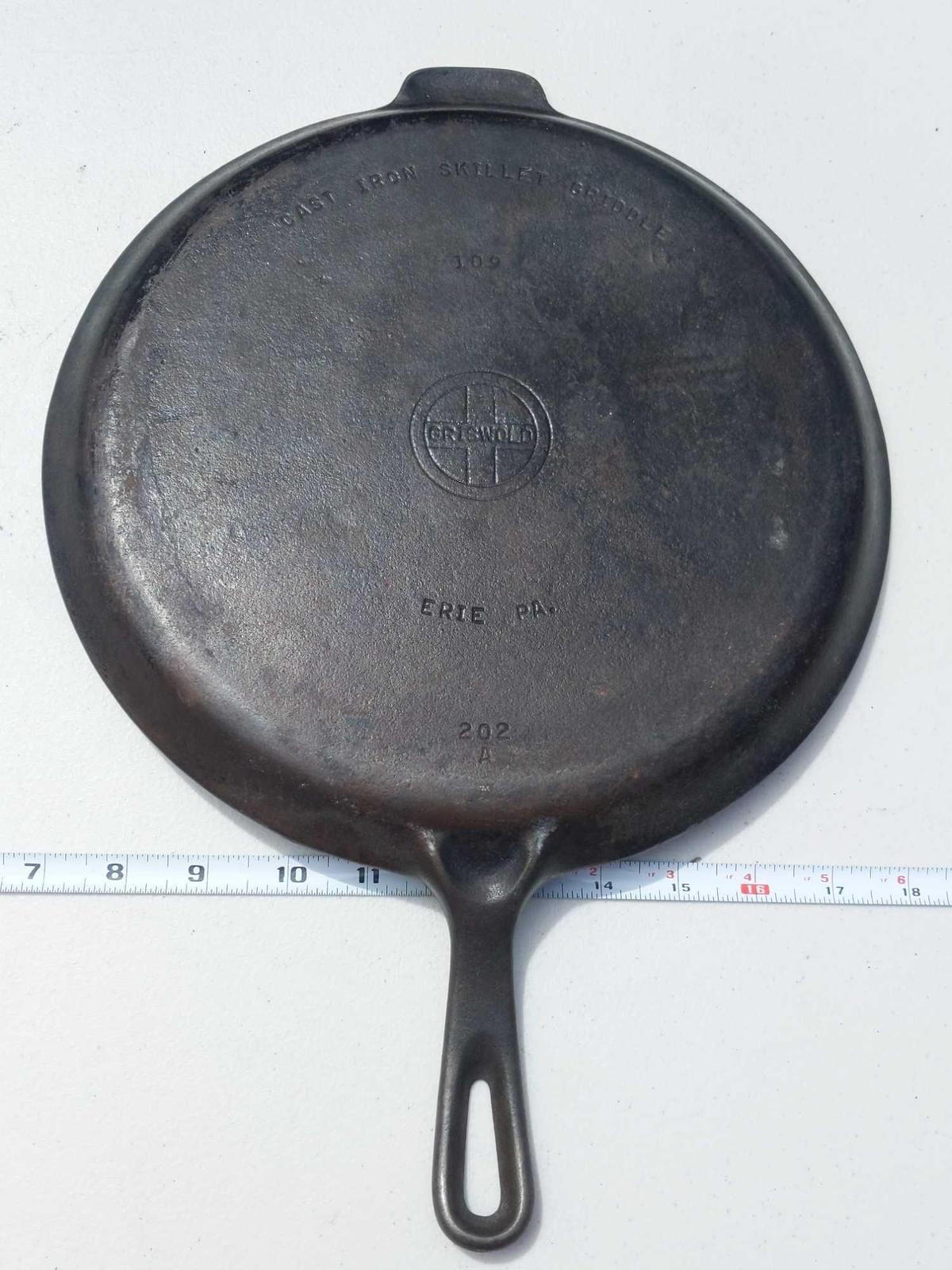 Griswold Cast Iron Skillet Griddle 109 Erie, PA 202A