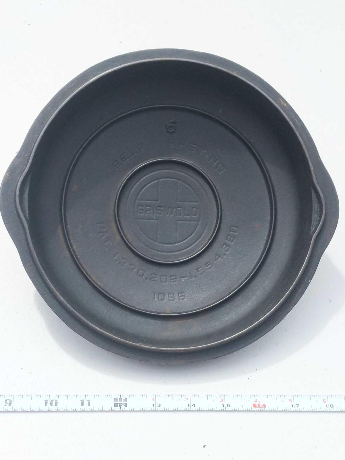 Griswold Self Basting Cast Iron Cover No 6 1096