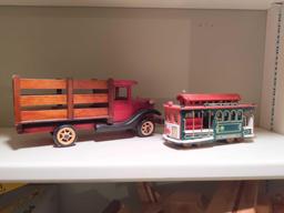 Wood Truck and Trolly Music Box pics on 17