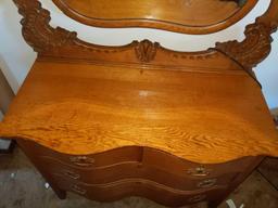 Dresser w/Mirror 44x22x74