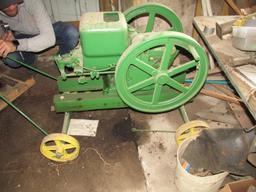 John Deere E103R Antique Engine (43-37), on cart