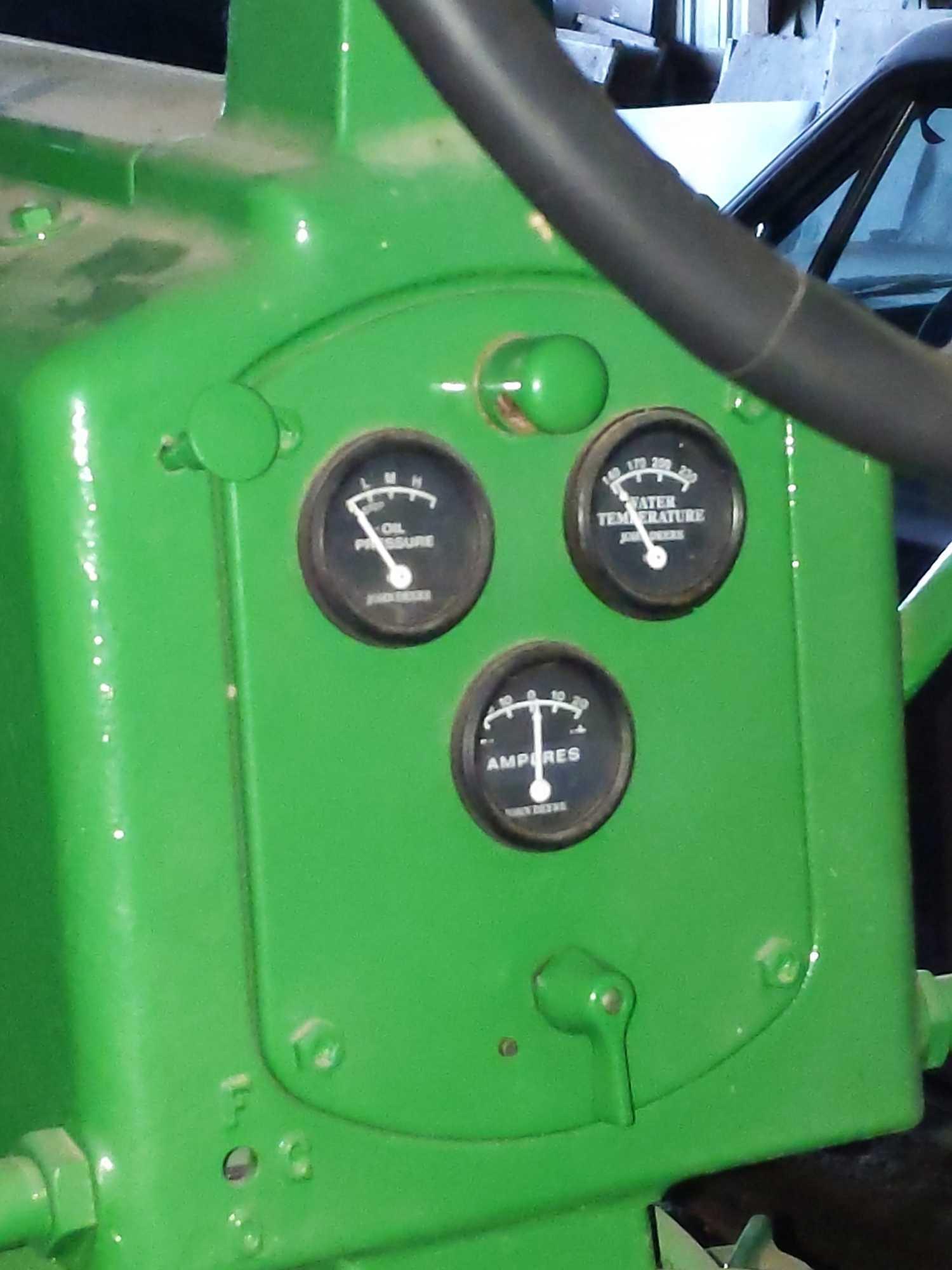 John Deere 50, NF, Roll-O-Matic