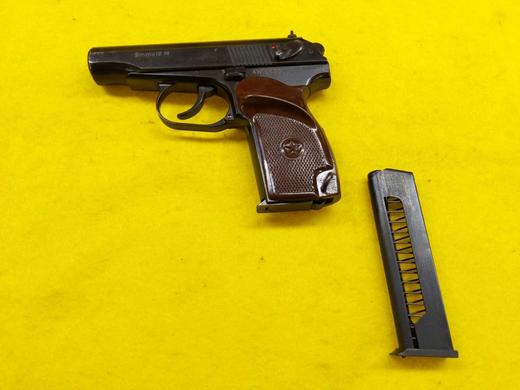 East German Makarov 8 Shot, Semi Auto Pistol with 3 Magazines SN-AW6520 Matching