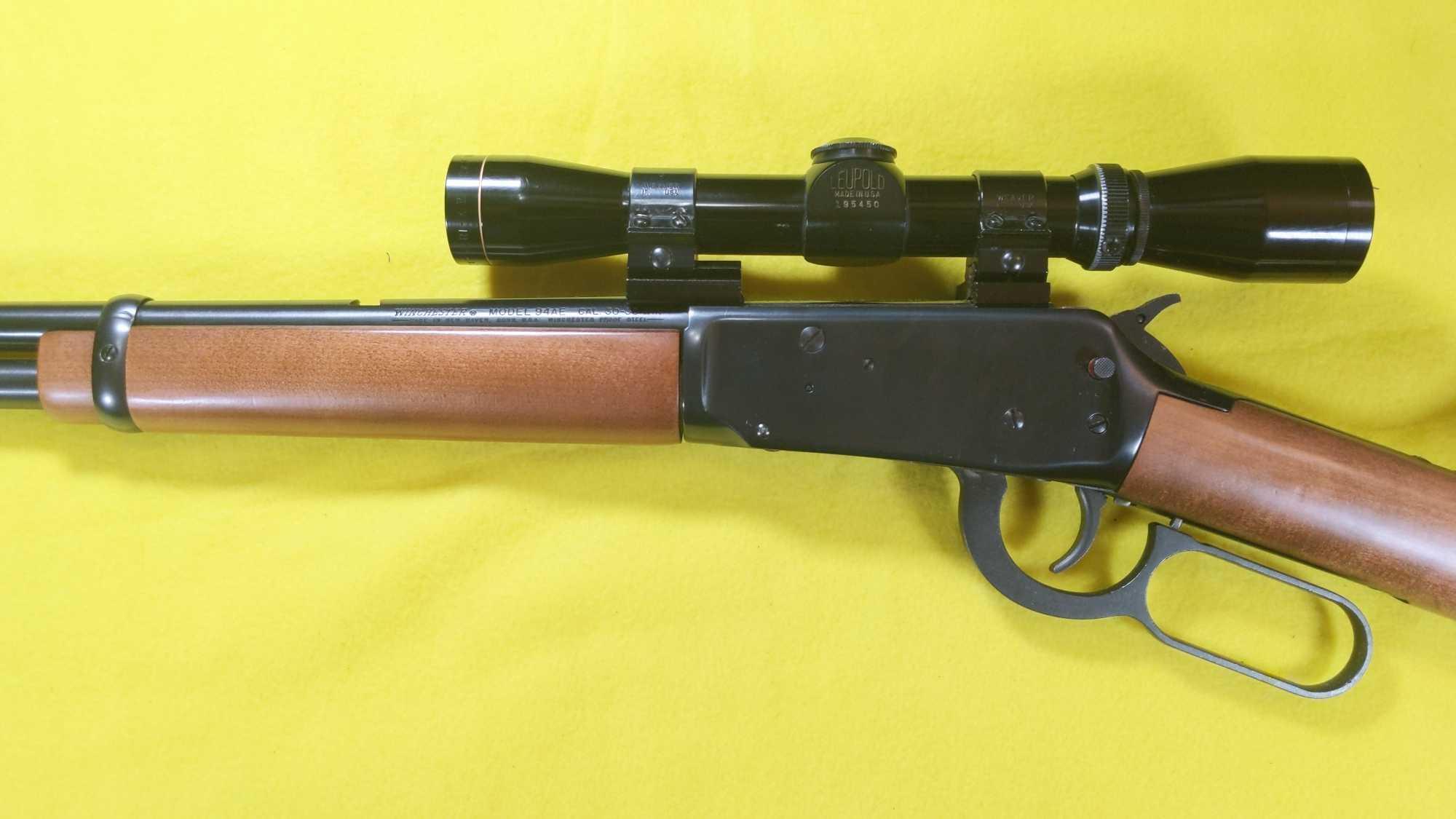 Winchester M-94AE 30-30 Lever Action Rifle w/Leupold 2x7 Vari X II