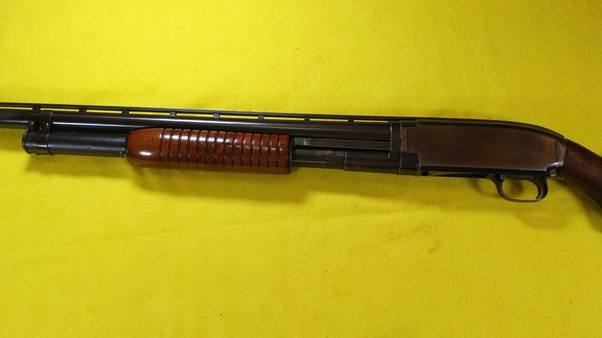 Winchester M-12 Heavy Duck Pump Action Shotgun 32"BBL, 1952 SN#1315761