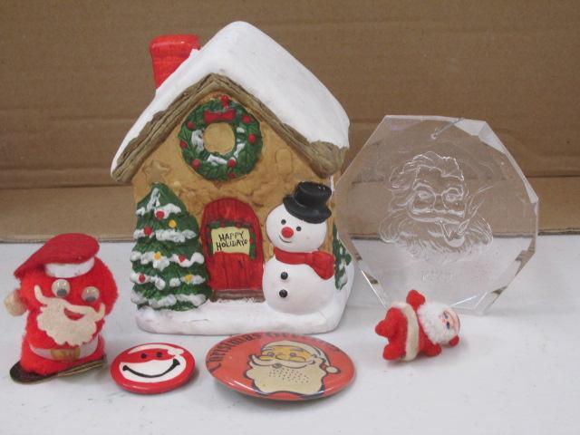 SANTA PINBACK/CHRISTMAS HOUSE BANK