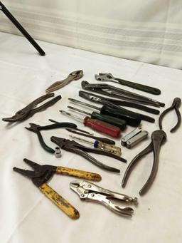 ASSORTED TOOLS LOT - WRENCHS, PLIERS, SCREW DRIVERS