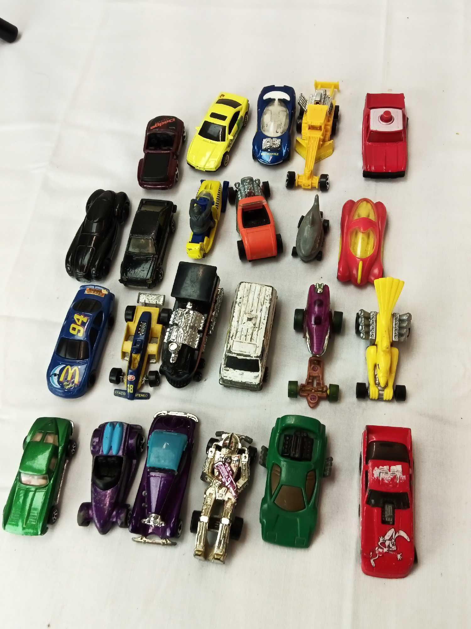 HOT WHEELS & MATCHBOX AND MISC CARS