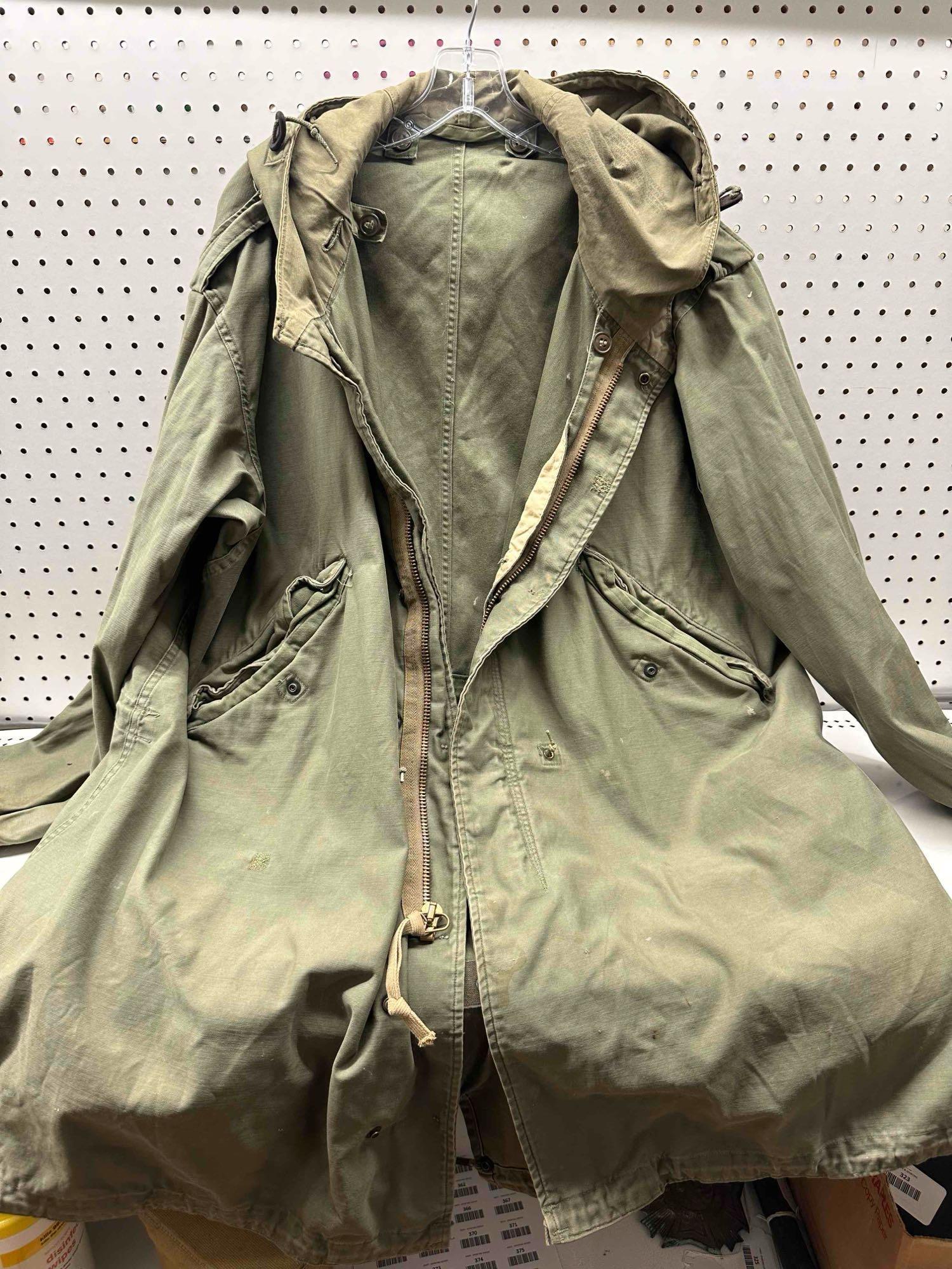 PARKA SHELL M-1951 WITH JACKET FIELD LINER SIZE MEDIUM