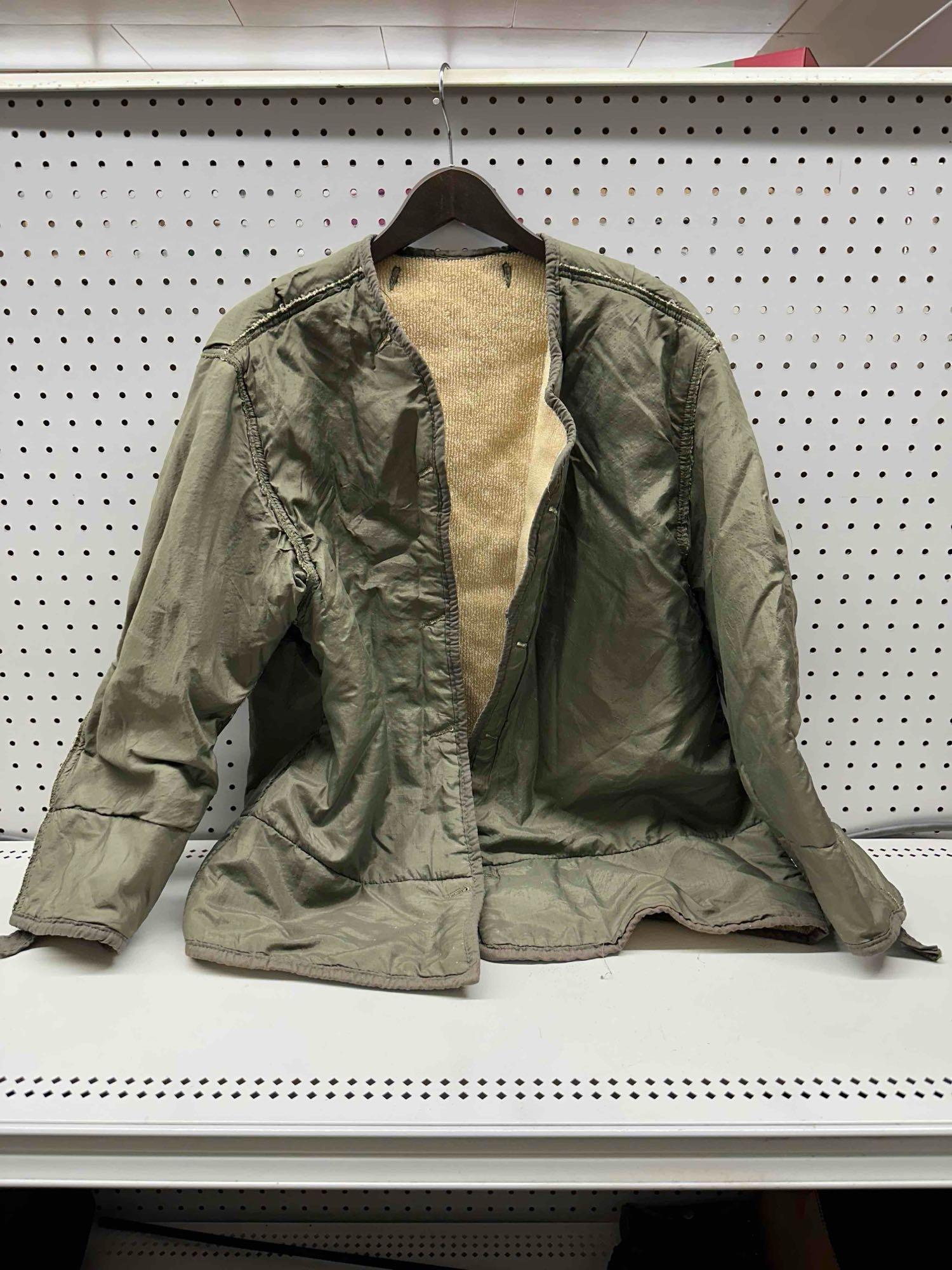 PARKA SHELL M-1951 WITH JACKET FIELD LINER SIZE MEDIUM