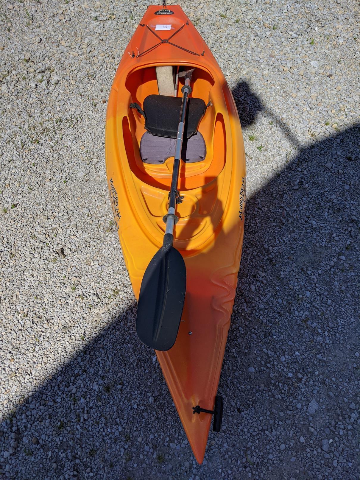 Mainstream Sound Kayak, 9 Foot With Paddle