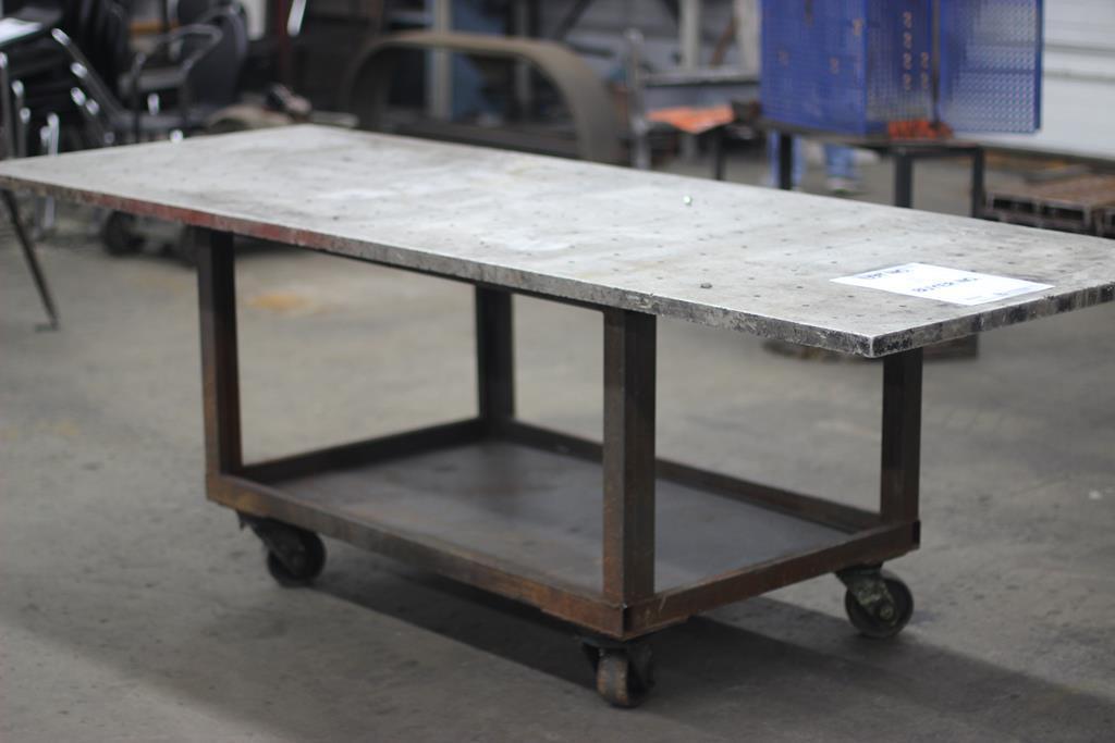 8' X 3' ALUMINUM TOP ROLLAROUND WORK TABLE WITH CAST IRON BASE