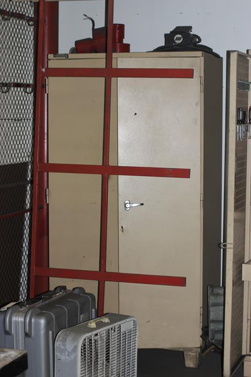 (2) METAL STORAGE CUPBOARDS; MACHINIST VISE; NEW PITBULL TRAILER JACK; 5' X 5' WELDING TABLE, L SHA