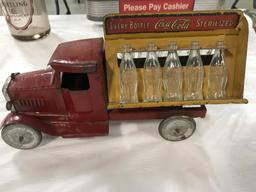 1930s METALCRAFT COCA COLA TRUCK WITH BOTTLES - SOME PAINT LOSS