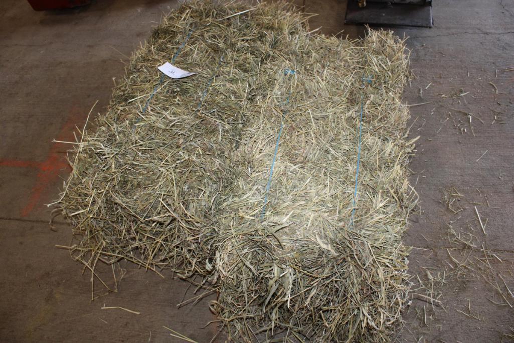 10-3: 150 BALES MIXED HAY