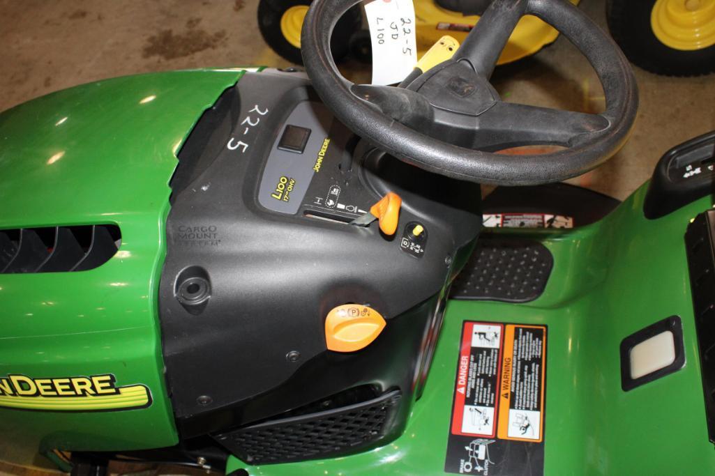 22-5: JOHN DEERE MODEL L100 5-SPEED LAWN MOWER, 17 HP, 42" EDGE CUTTING SYS