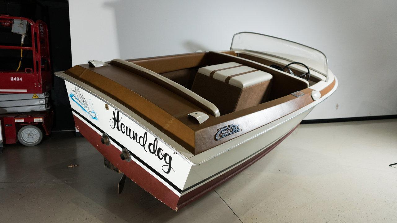 "Hound dog" Chris Craft Cavalier Boat Used By Elvis