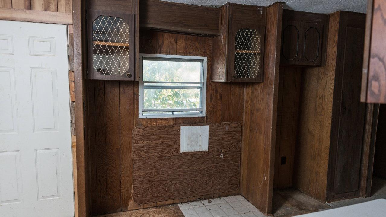 Elvis Presley's Mobile Home From Circle G Ranch