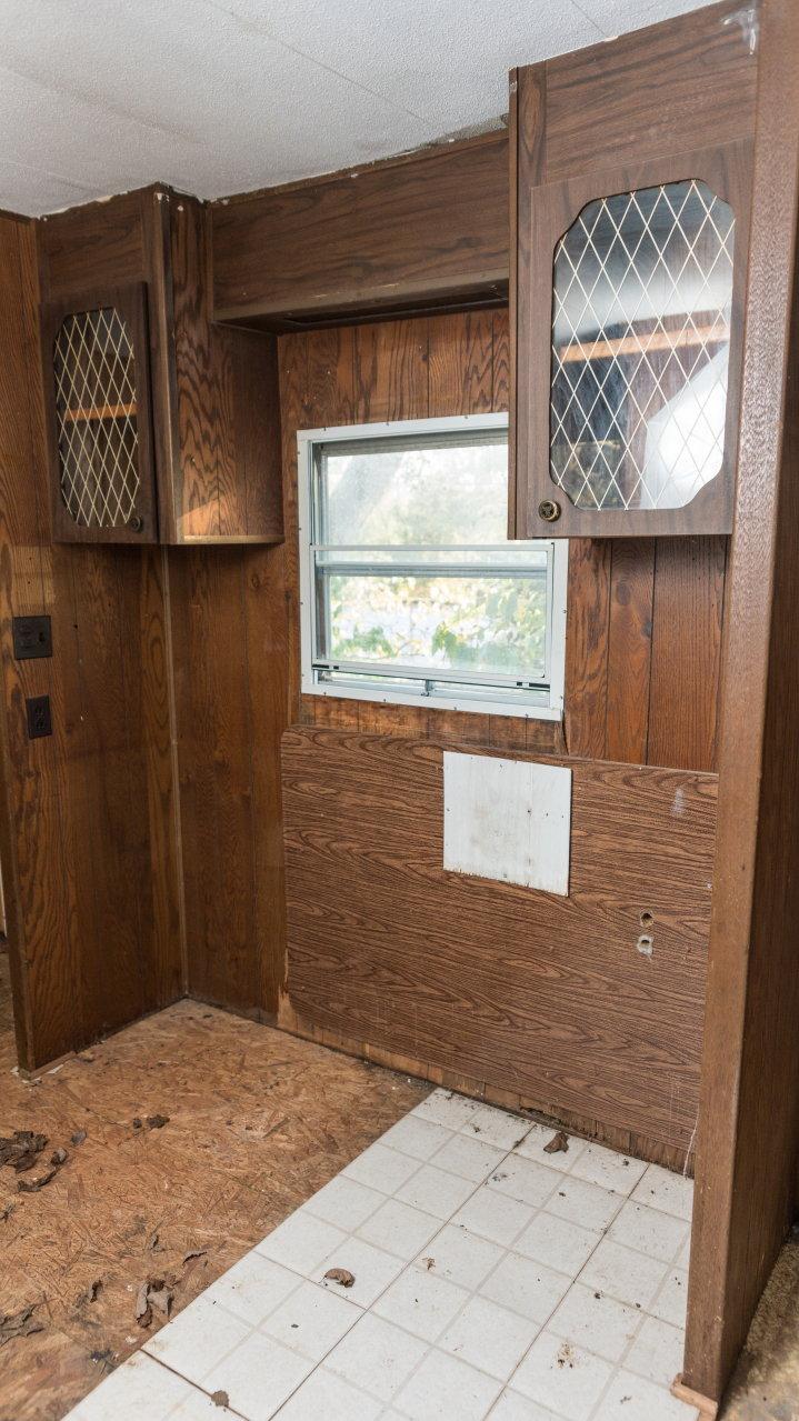 Elvis Presley's Mobile Home From Circle G Ranch