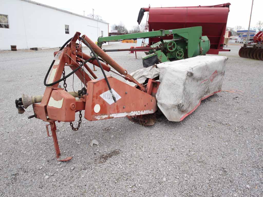 KUHN DISC MOWER