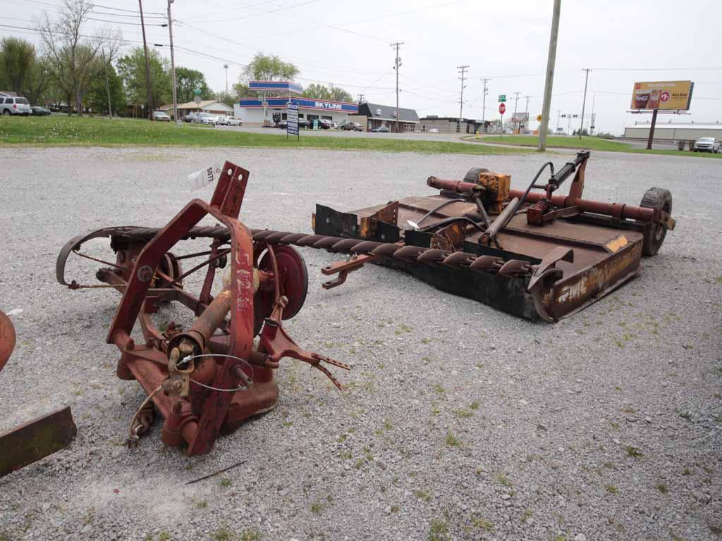 IH 1300 SICKLE MOWER