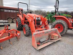 KUBOTA L3901 TRACTOR