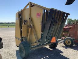 Vermeer 605D Round Baler