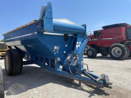 Kinze 840 Grain Cart