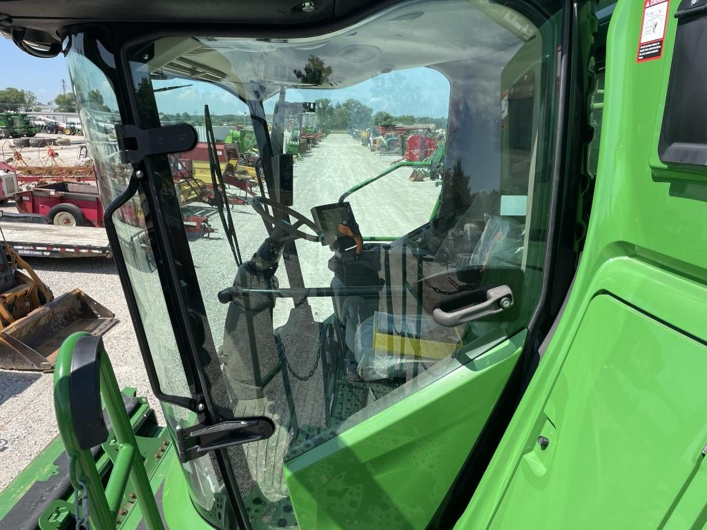 2018 John Deere S780 Combine