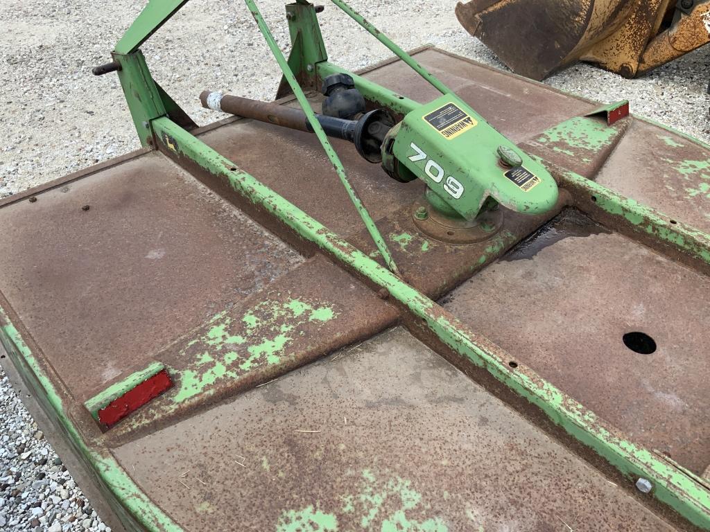 John Deere 709 Brushcutter