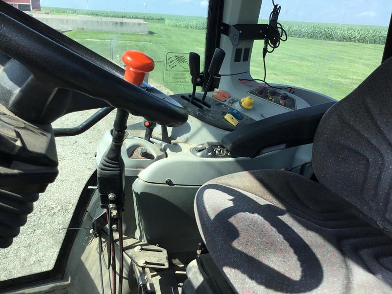 Massey Ferguson 5470 Tractor with MF955 Quick Tach Loader