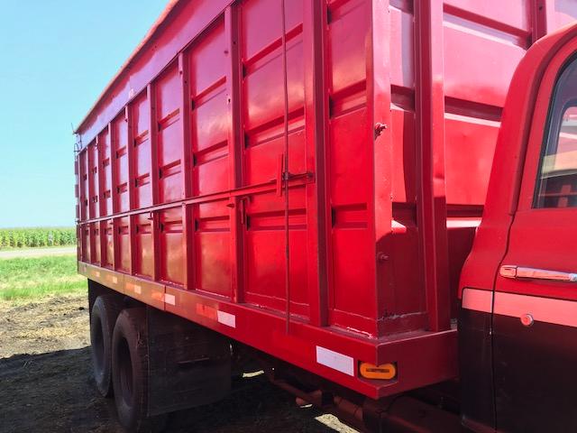 1969 Chevy C60 Grain Truck