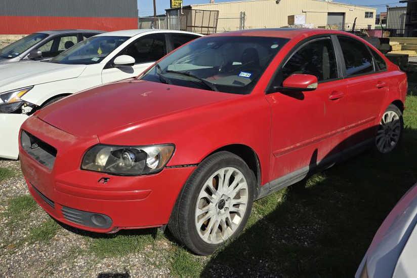 2004 Volvo S40 T5