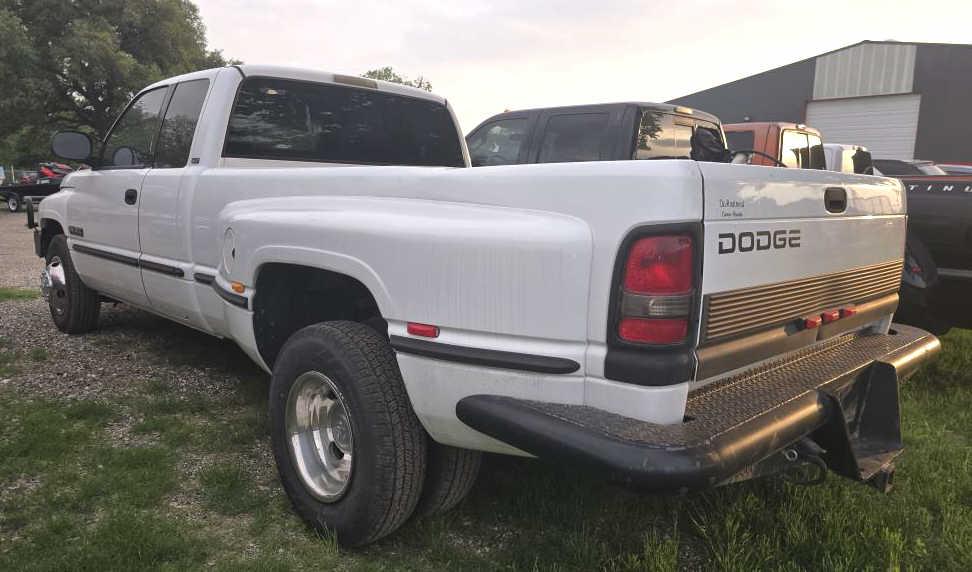 1999 Dodge 3500 Dually Pickup