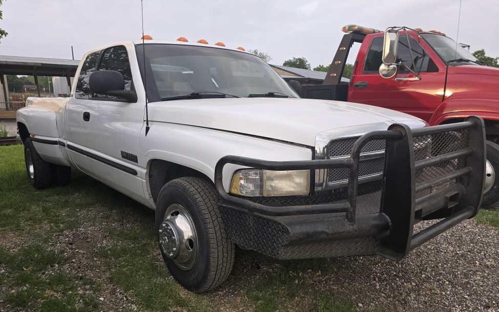 1999 Dodge 3500 Dually Pickup