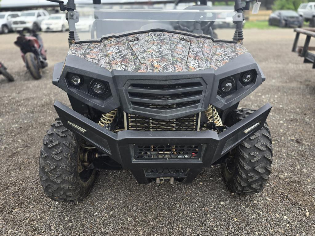 2021 Coleman UTV 4x4, Gas