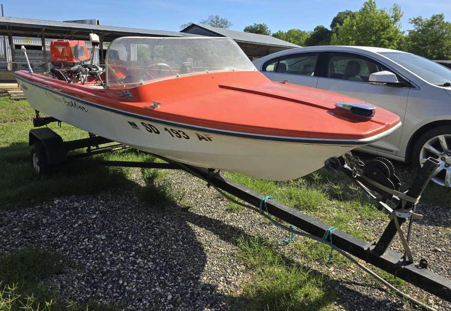 1962 Traveller Nitro Bobber Boat, 15'