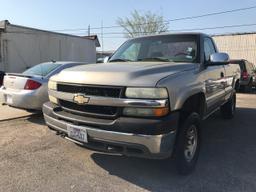 2001 Chevrolet Duramax Diesel, Single Cab, Gold in Color, 3/4 Ton, 2500, 2WD, Located in Sealy, TX