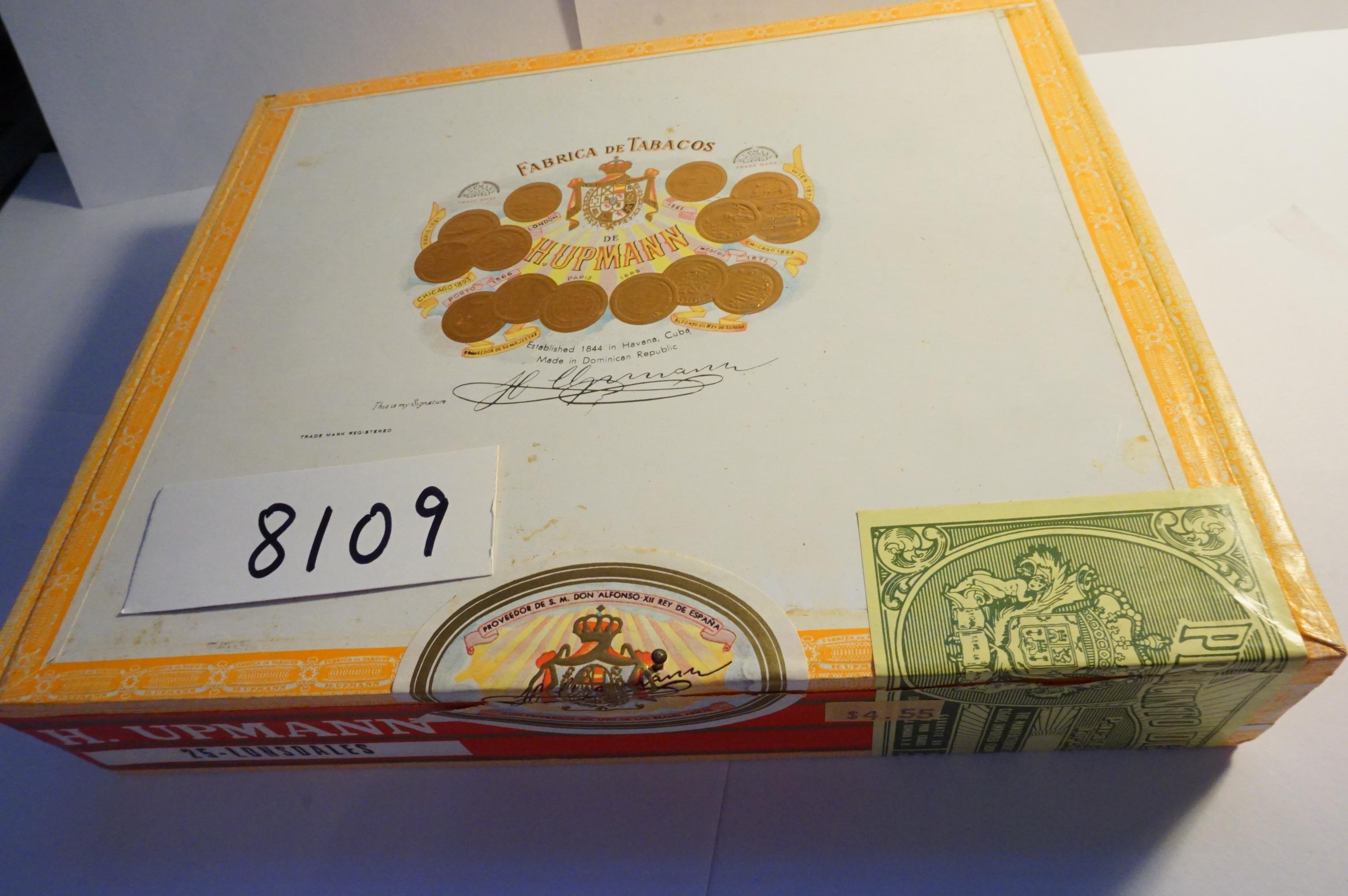 H. Upmann Lonsdales Cigar Box (Dominican Republic) 7"x8.5", Estate Find